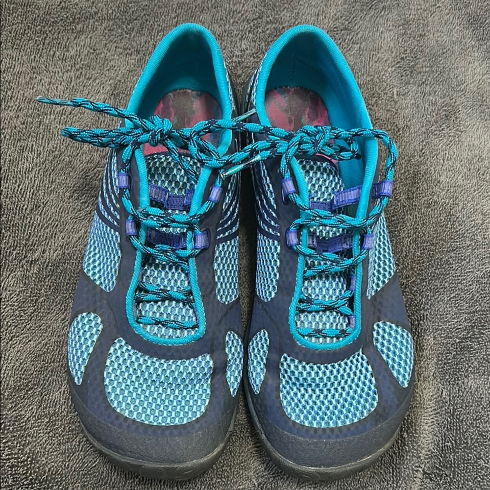 Merrell Pace Glove 2 Turquoise Lace-up Trail Running Shoe Women’s 6.5